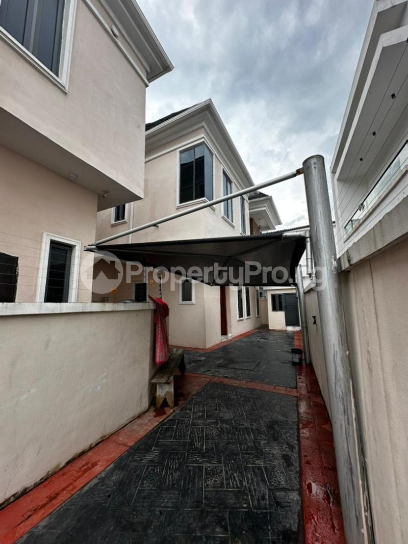 4 bedroom House for sale Ikota Lekki Lagos