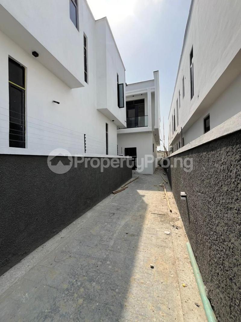 4 bedroom House for sale orchid Lekki Lagos