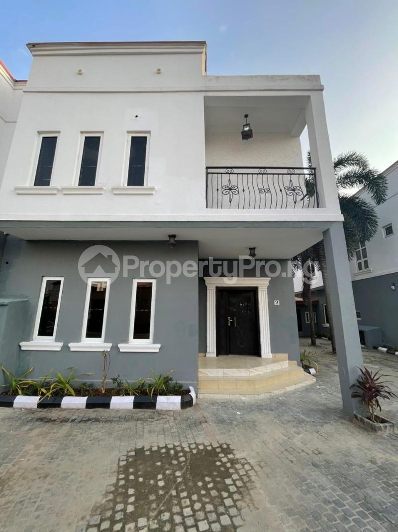 4 bedroom House for rent Ologolo Lekki Lagos
