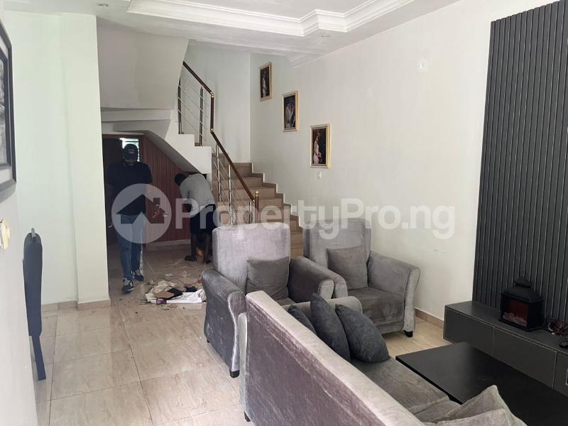 4 bedroom House for rent Osapa london Lekki Lagos