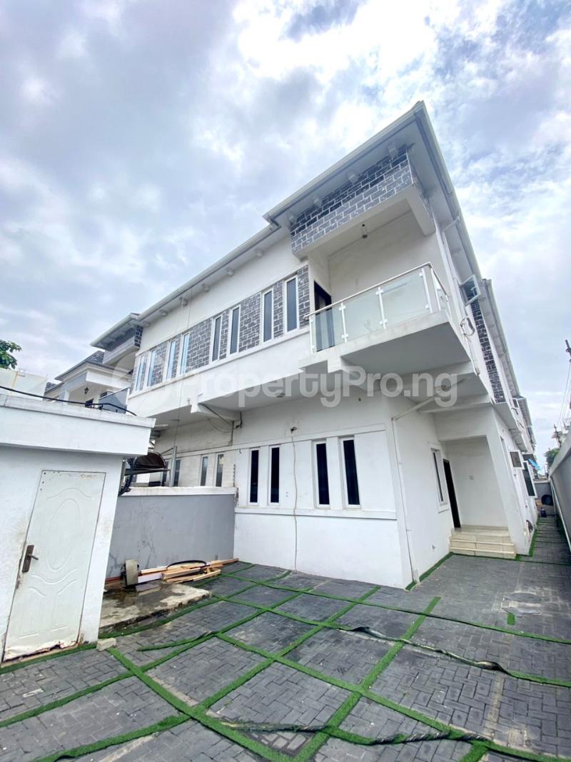 4 bedroom House for rent Chevron Drive Lekki Lagos