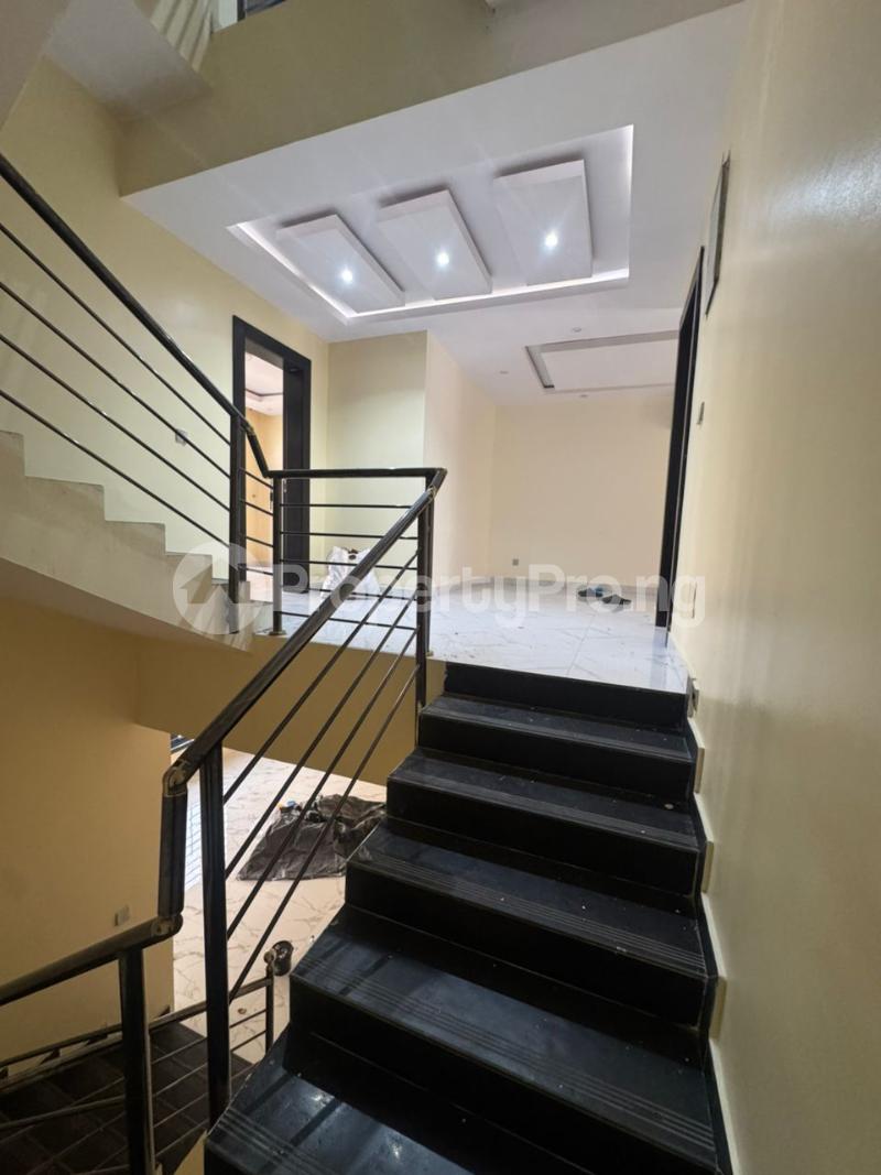 4 bedroom House for rent Platinum Way Ikate Lekki Lagos