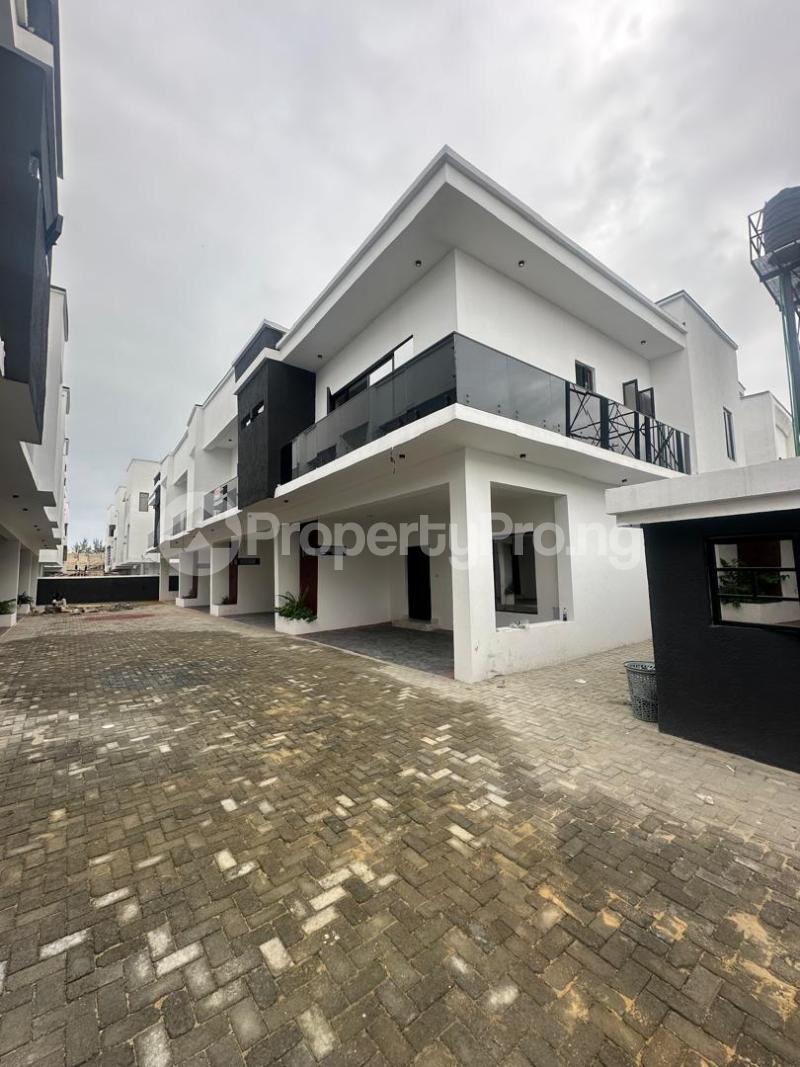 4 bedroom House for sale Ikota Lekki Lagos