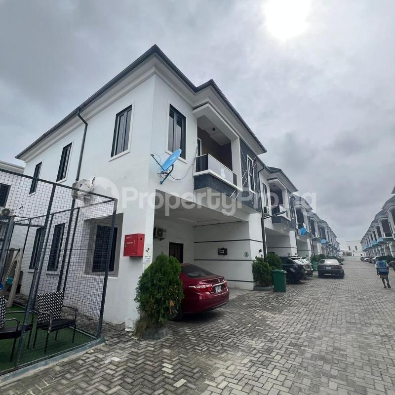 4 bedroom House for sale orchid Lekki Lagos