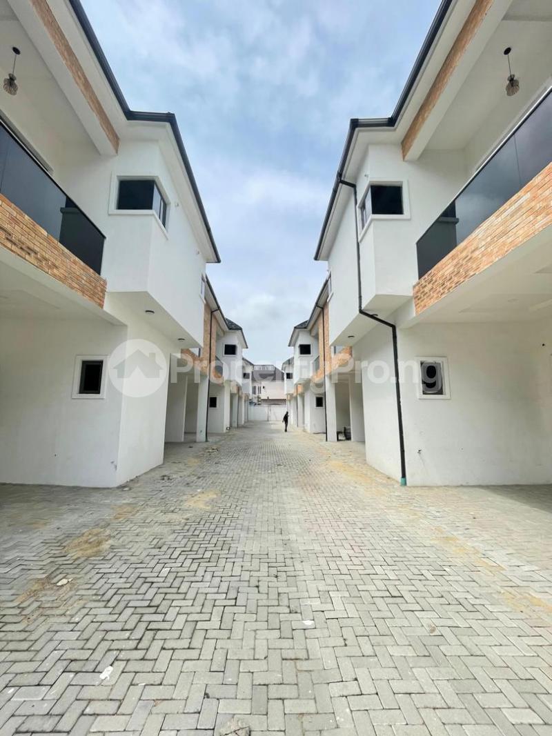4 bedroom House for sale Orchid Lekki Lagos