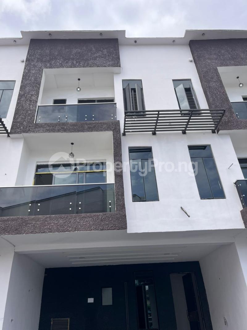 4 bedroom House for rent Thomas estate Ajah Lagos