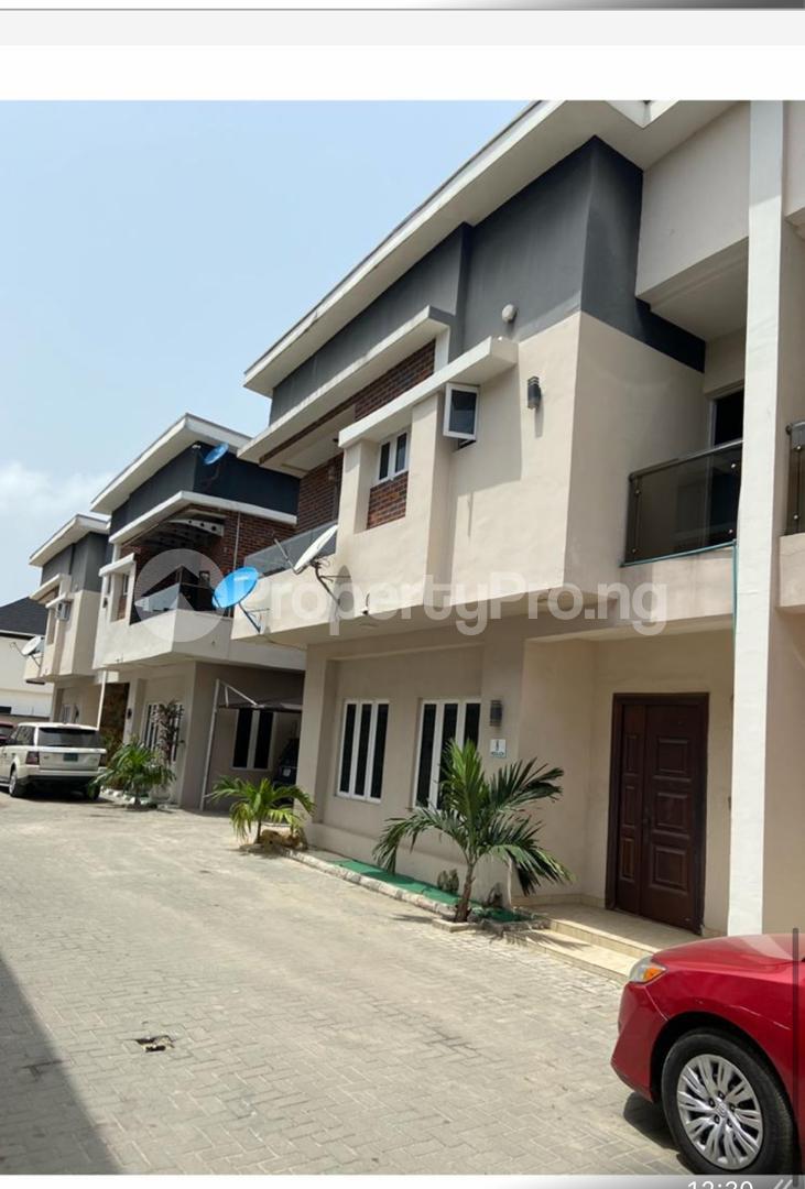 4 bedroom House for rent Before The Round About orchid Lekki Lagos - 0