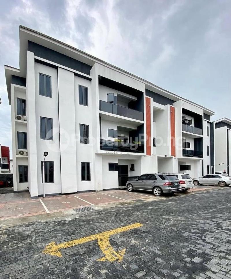 3 bedroom Flat / Apartment for rent Ologolo Lekki Lagos