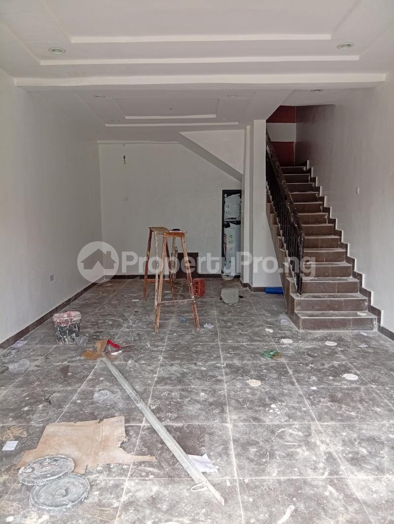 Commercial Property for rent Fo1, Kubwa Abuja