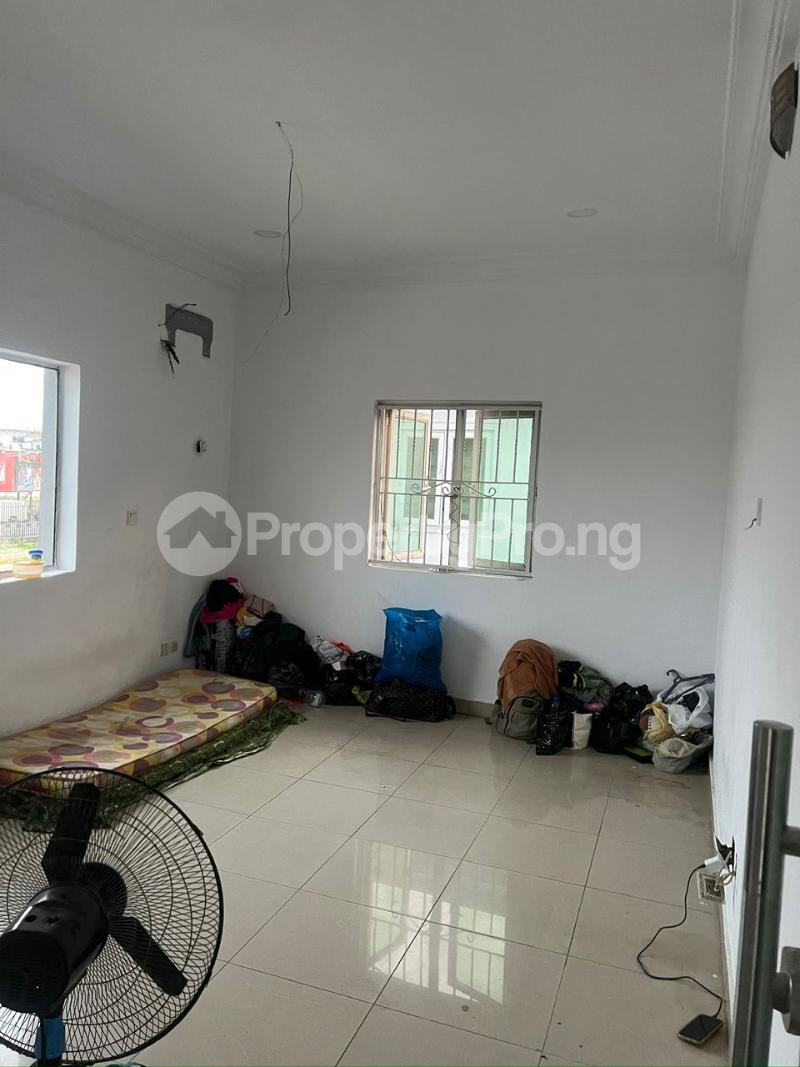 Commercial Property for rent Lekki Phase 1 Lekki Lagos