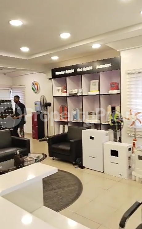 Commercial Property for rent Gwarinpa Gwarinpa Abuja