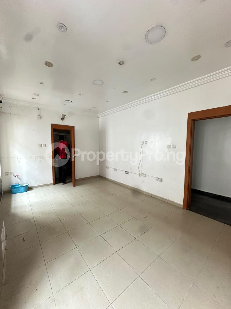 Commercial Property for rent Lekki Phase 1 Lekki Lagos