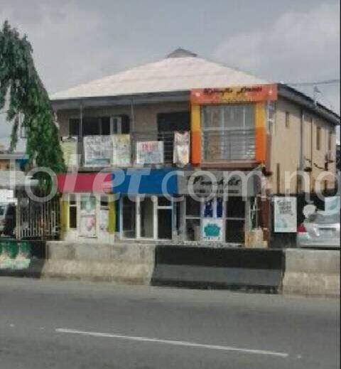 1 bedroom Commercial Property for rent Opposite 52 Yaya Abatan Ifako-ogba Ogba Lagos