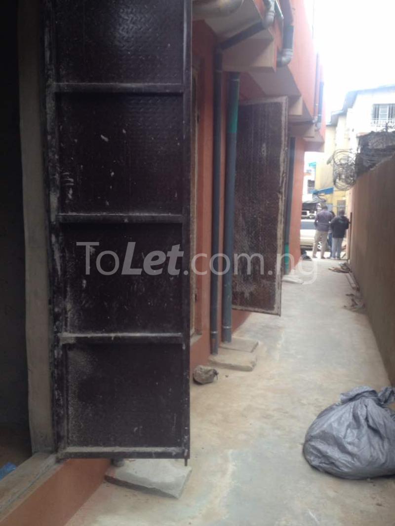 1 bedroom Commercial Property for rent Ojuelegba Ojuelegba Surulere Lagos