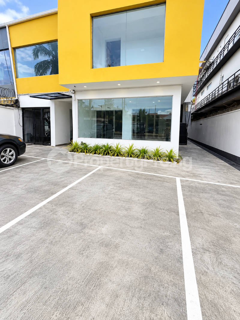 Commercial Property for rent Lekki Phase 1 Lekki Lagos