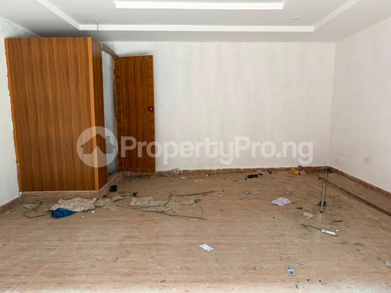 Commercial Property for rent Queen Cinema Ibadan Oyo
