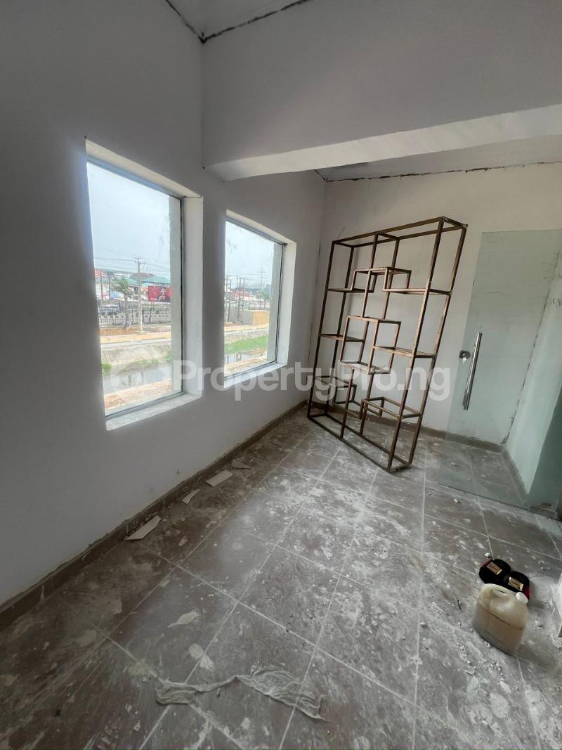 Commercial Property for rent Lekki Phase 1 Lekki Lagos