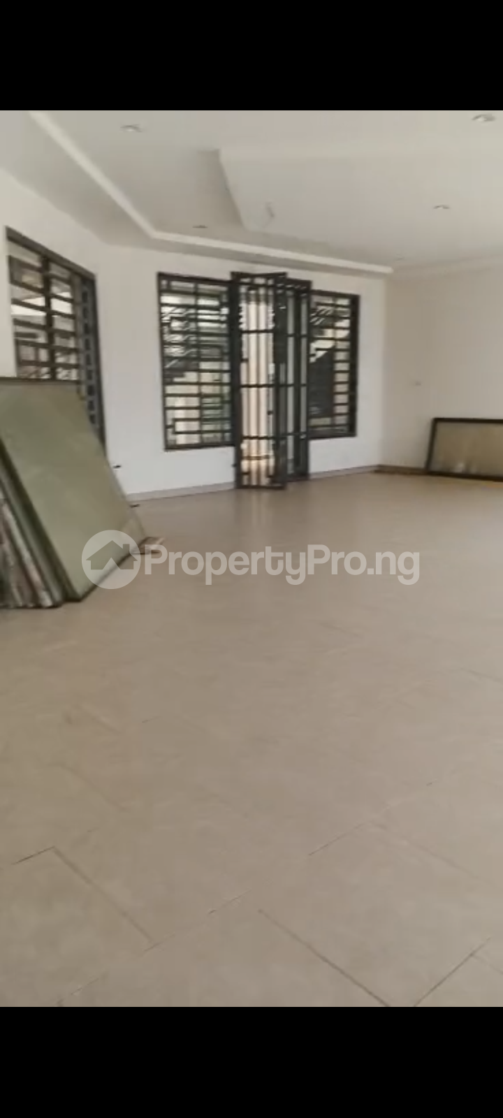 Commercial Property for rent Jahi Abuja