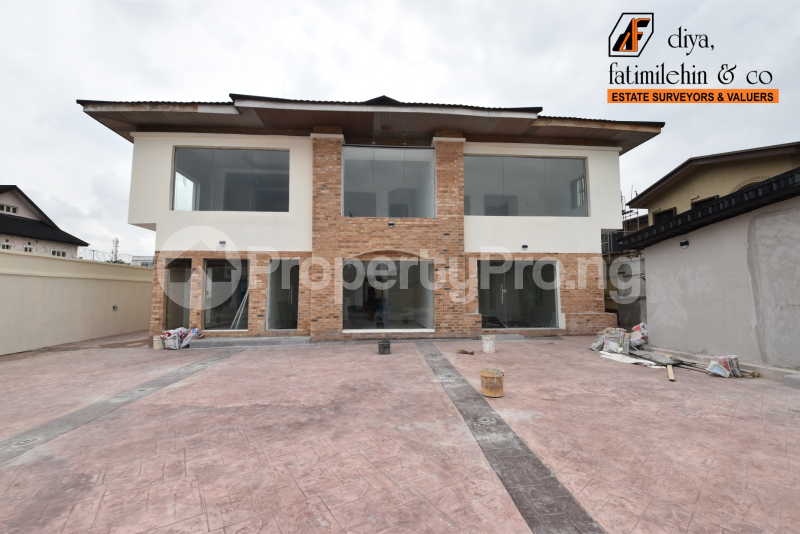 Commercial Property for rent Admiralty Way Lekki Phase 1 Lekki Lagos