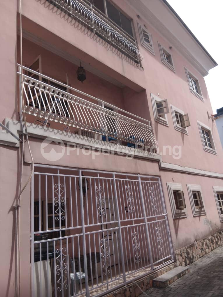 3 bedroom Flat / Apartment for rent Osapa london Lekki Lagos