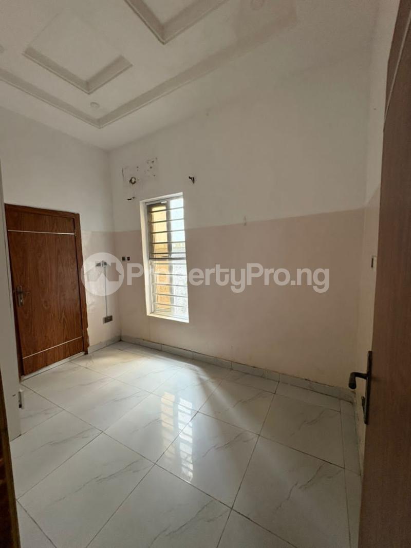 Flat / Apartment for rent Van Daniels Estate Orchid orchid Lekki Lagos