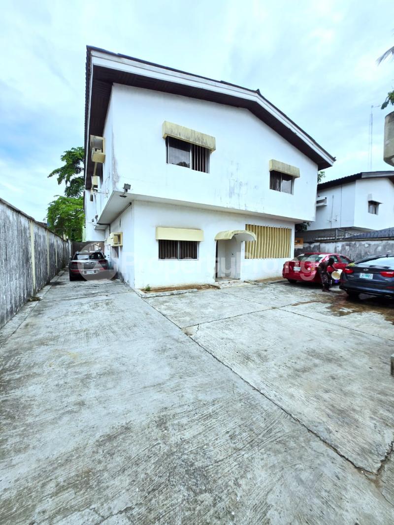 1 bedroom Commercial Property for rent Adeola Odeku Victoria Island Lagos
