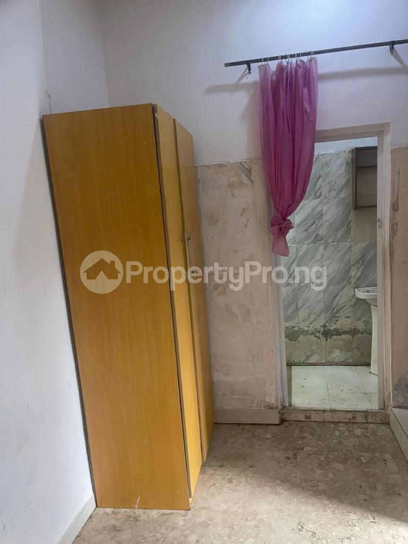 Flat / Apartment for rent Off Admiralty Way Lekki Phase 1 Lekki Lagos
