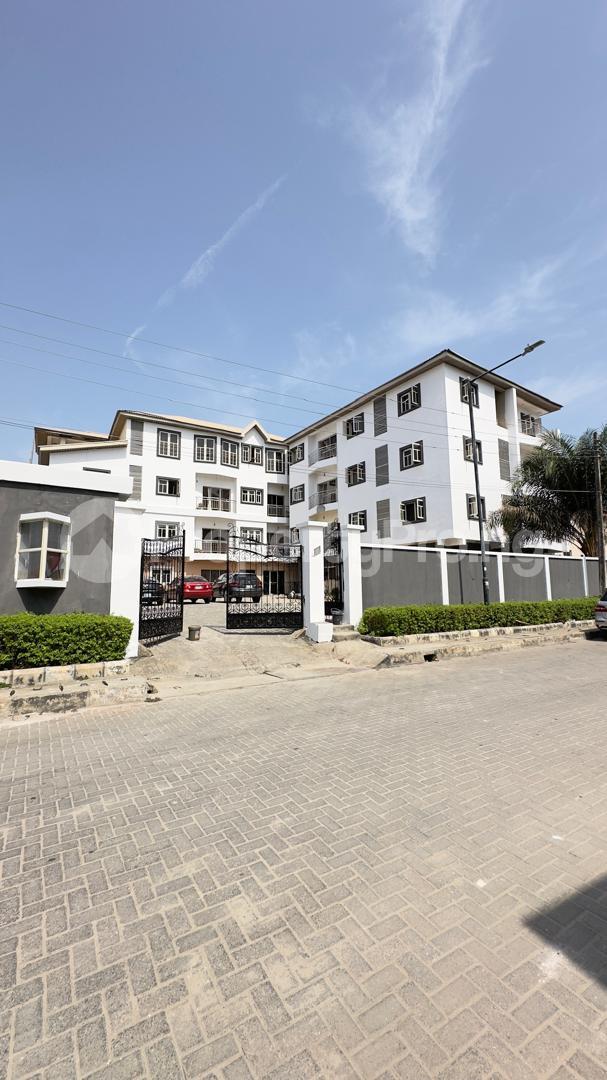 1 bedroom Flat / Apartment for rent  Osapa london Lekki Lagos