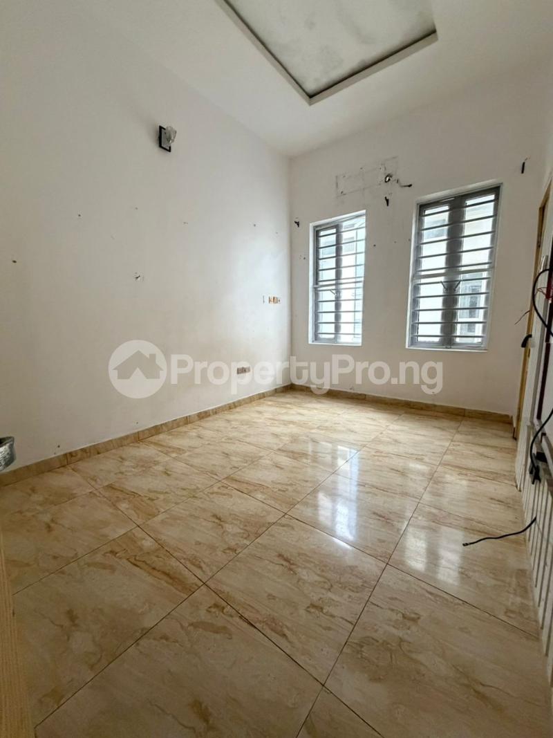 1 bedroom Flat / Apartment for rent Estate Orchid Lekki Lagos