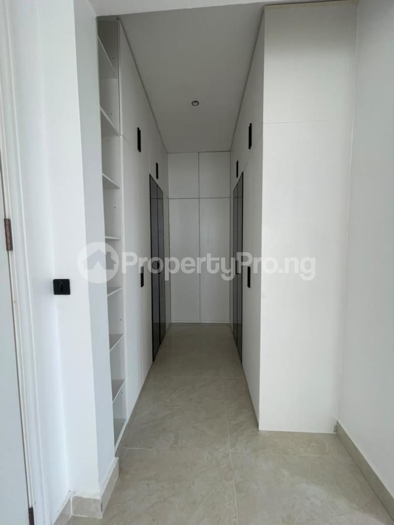 6 bedroom House for sale Banana Island Ikoyi Lagos