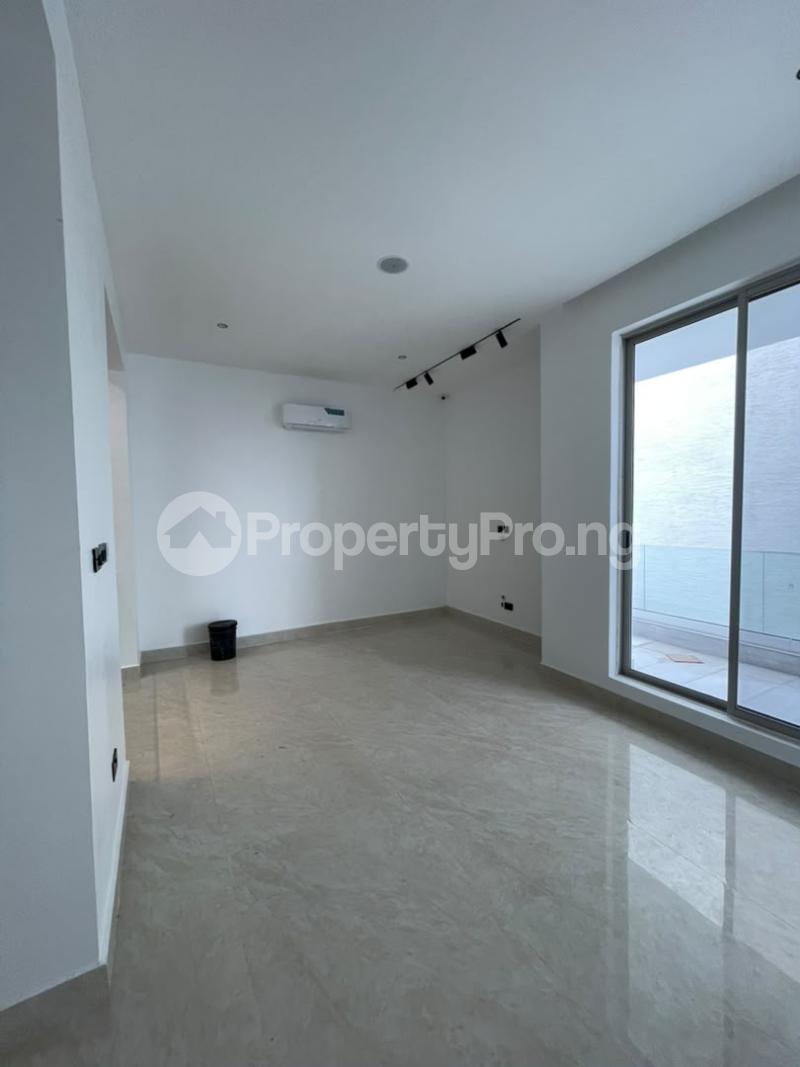 6 bedroom House for sale Banana Island Ikoyi Lagos
