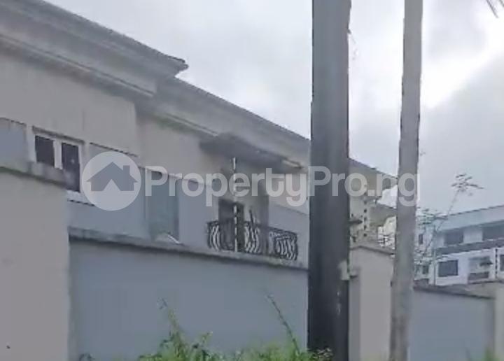 2 bedroom House for rent Lekki Phase 1 Lekki Lagos