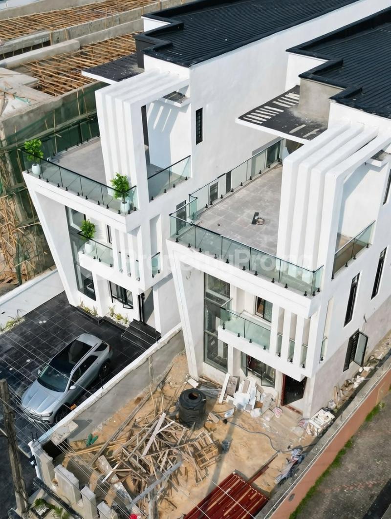 5 bedroom House for sale Chevron Toll Gate Lekki Lagos