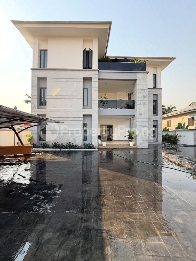 7 bedroom House for sale Maitama Abuja