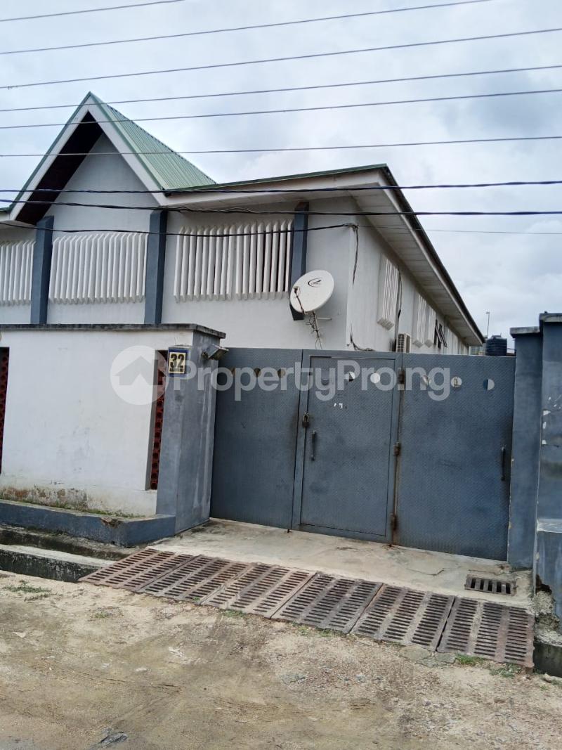 3 bedroom House for rent Lawanson Surulere Lagos