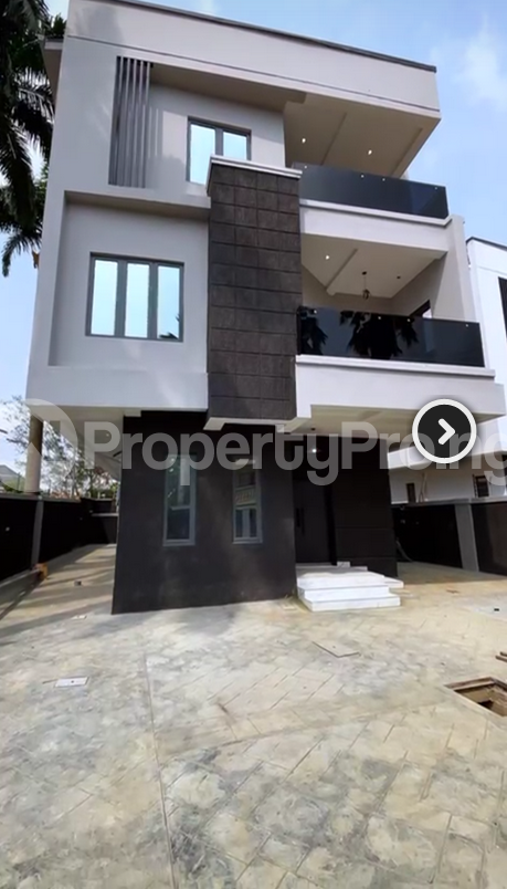 4 bedroom House for sale Ikeja, Omole phase 1 Ojodu Lagos