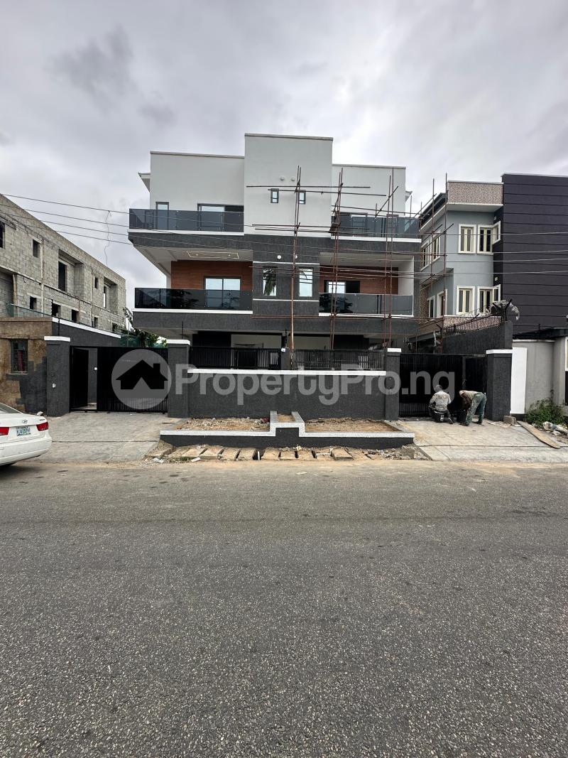 4 bedroom House for sale Ogudu Lagos