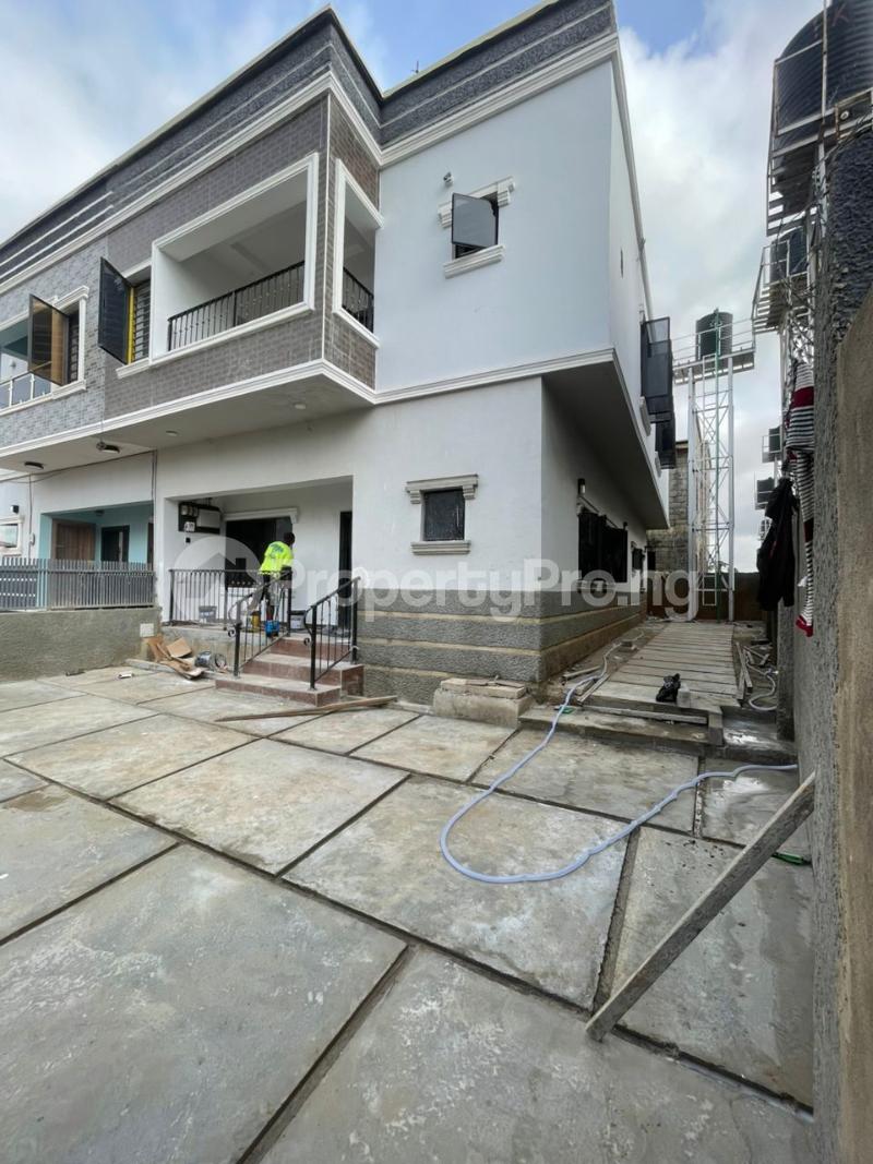4 bedroom House for rent Along Von Garden Estate Road Lugbe Abuja