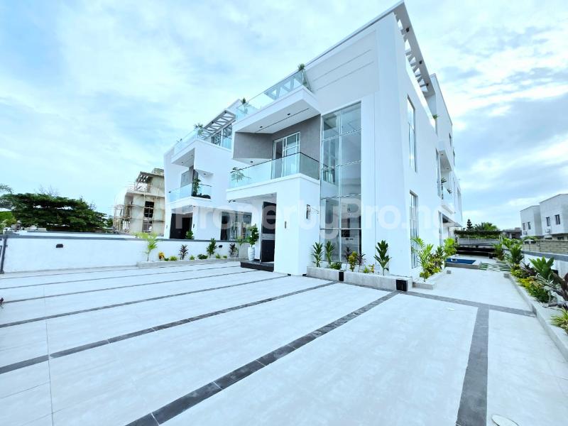 5 bedroom House for sale Osapa london Lekki Lagos