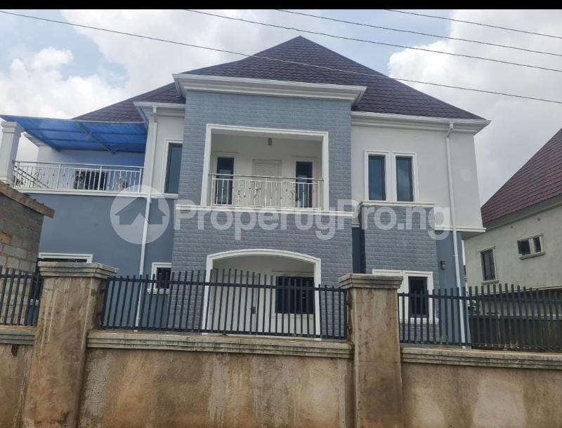 5 bedroom House for sale Von Road Airport Road Lugbe Abuja Lugbe Abuja