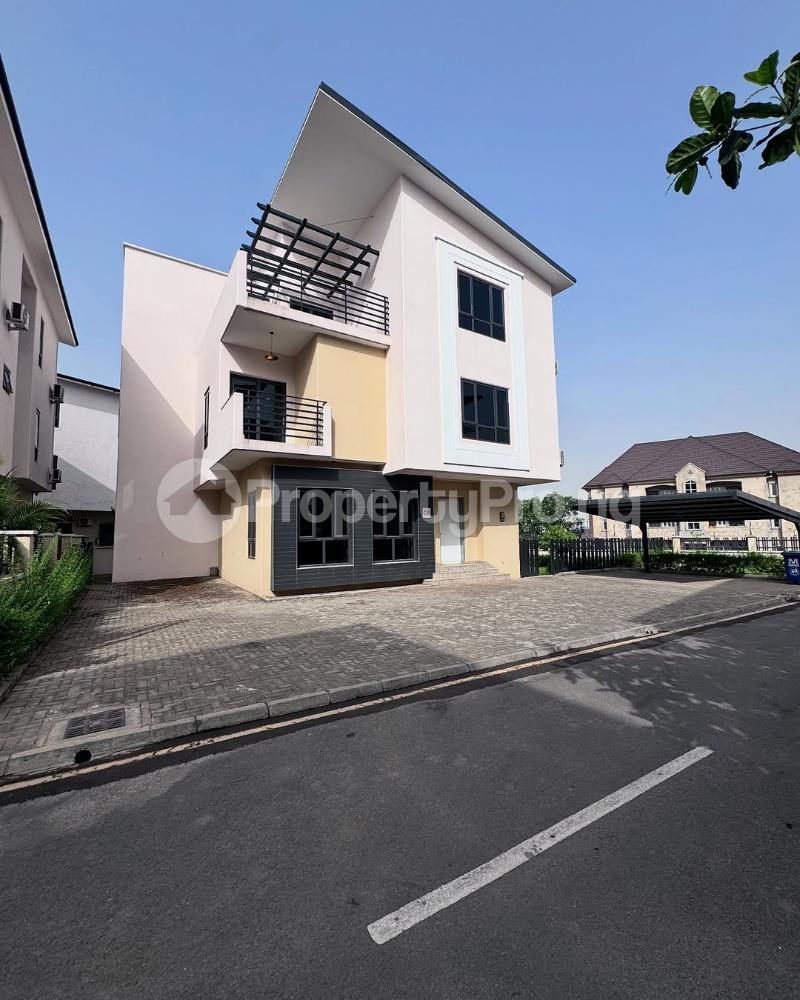 5 bedroom House for sale Wuye Abuja