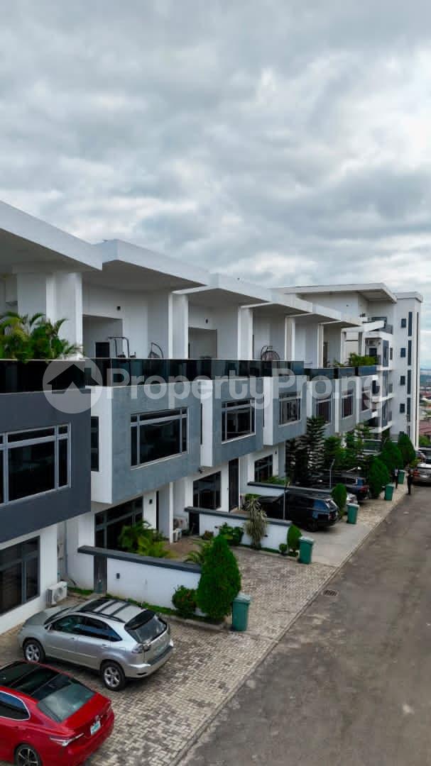 5 bedroom House for rent Guzape Abuja