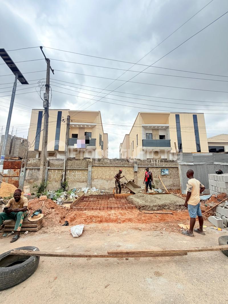 5 bedroom House for sale Omole phase 1 Ojodu Lagos