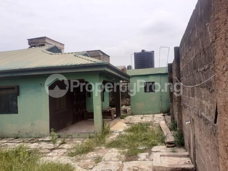 4 bedroom House for sale Ikola Alimosho Lagos