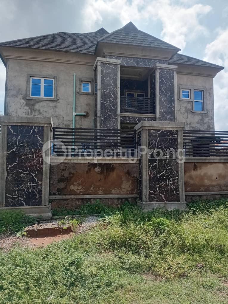 3 bedroom House for sale Irewole Estate,iletuntun,nihort Axis Ibadan Oyo