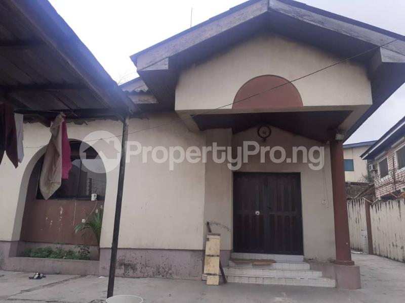 4 bedroom House for sale By Deeper Life Soluyi Gbagada Lagos