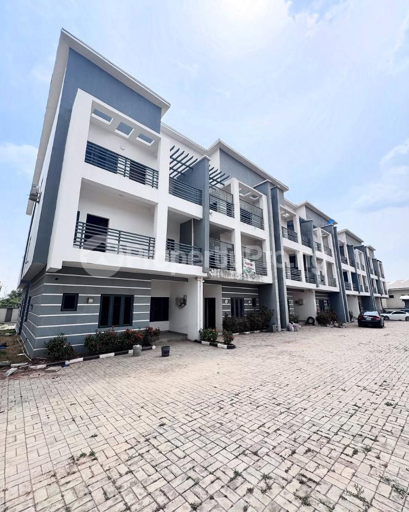 4 bedroom House for sale Jahi Abuja
