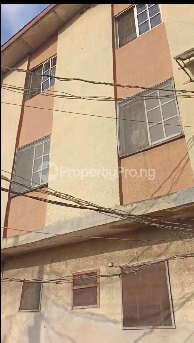 2 bedroom House for sale Uba Area,ifako Gbagada Ifako-gbagada Gbagada Lagos