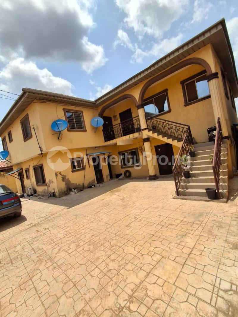 9 bedroom House for sale Oluwaga Ayobo Ipaja Lagos