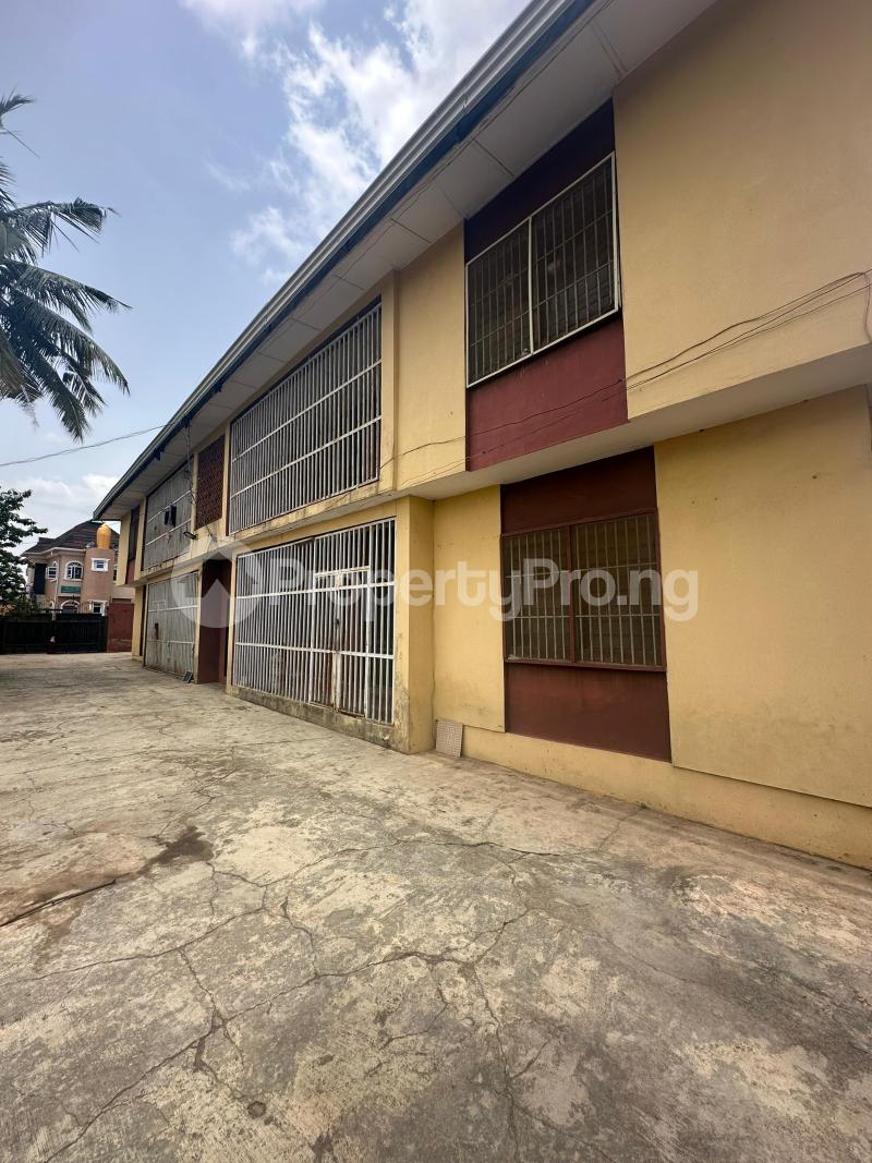 10 bedroom House for sale Benjamin, Eleyele Ibadan Oyo